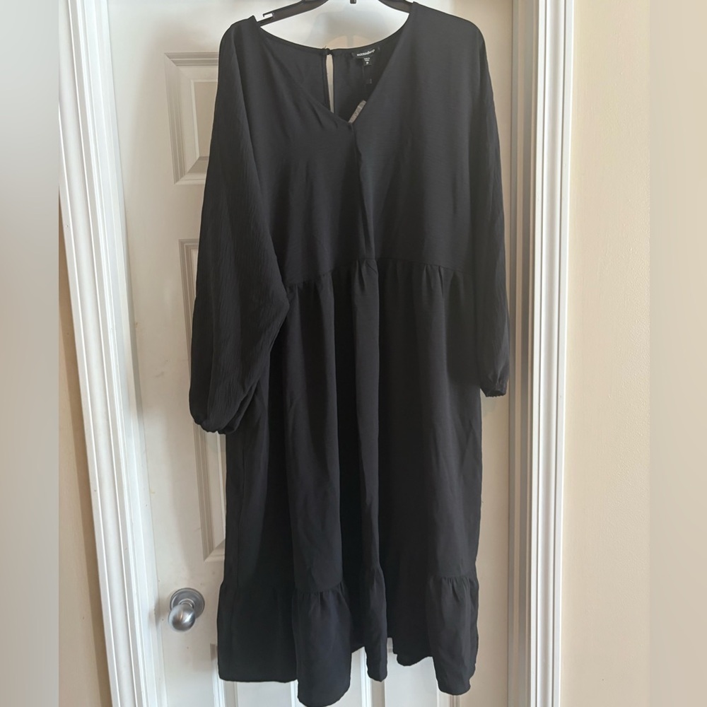 Mittoshop The Stevie boutique long sleeve dress size medium NWT